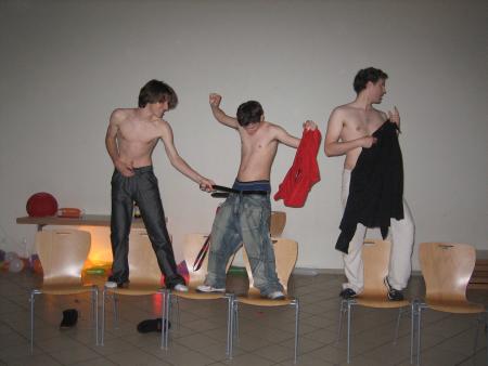 Le Streap Tease Continue VI